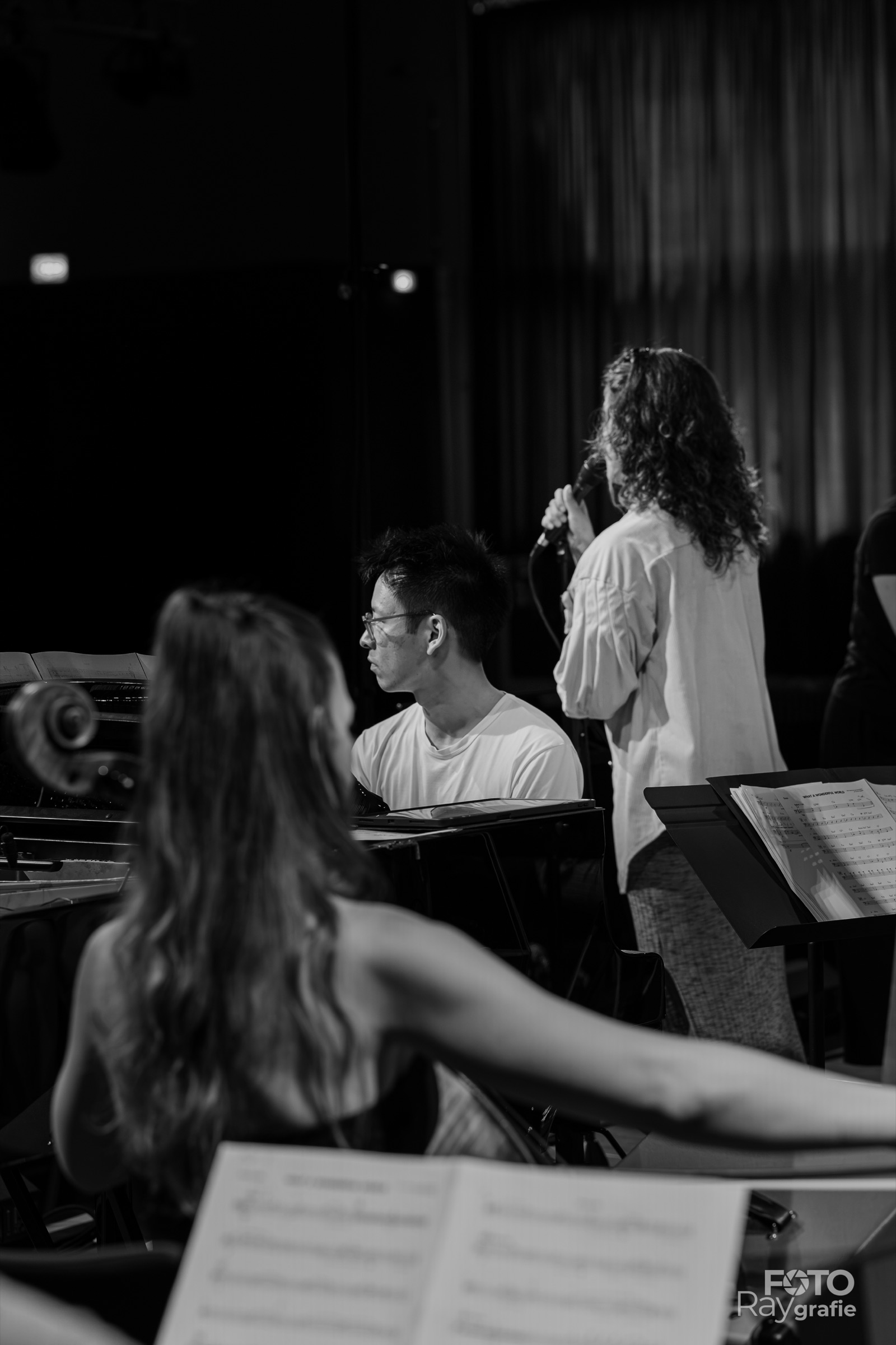 Jerry Lu Trio - Alma Naidu - Folkwang Kammerorchester Essen